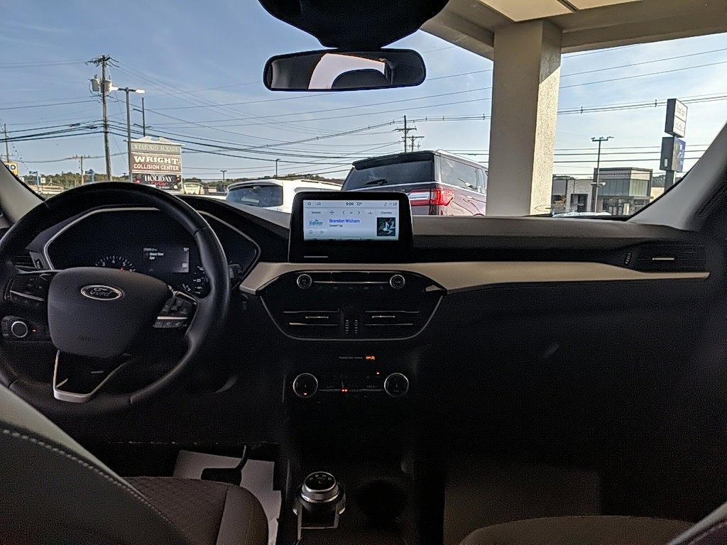 Certified 2022 Ford Escape SE w/ Convenience Package image 11