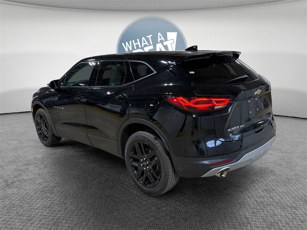 Used 2023 Chevrolet Blazer LT w/ Driver Confidence Package image 6