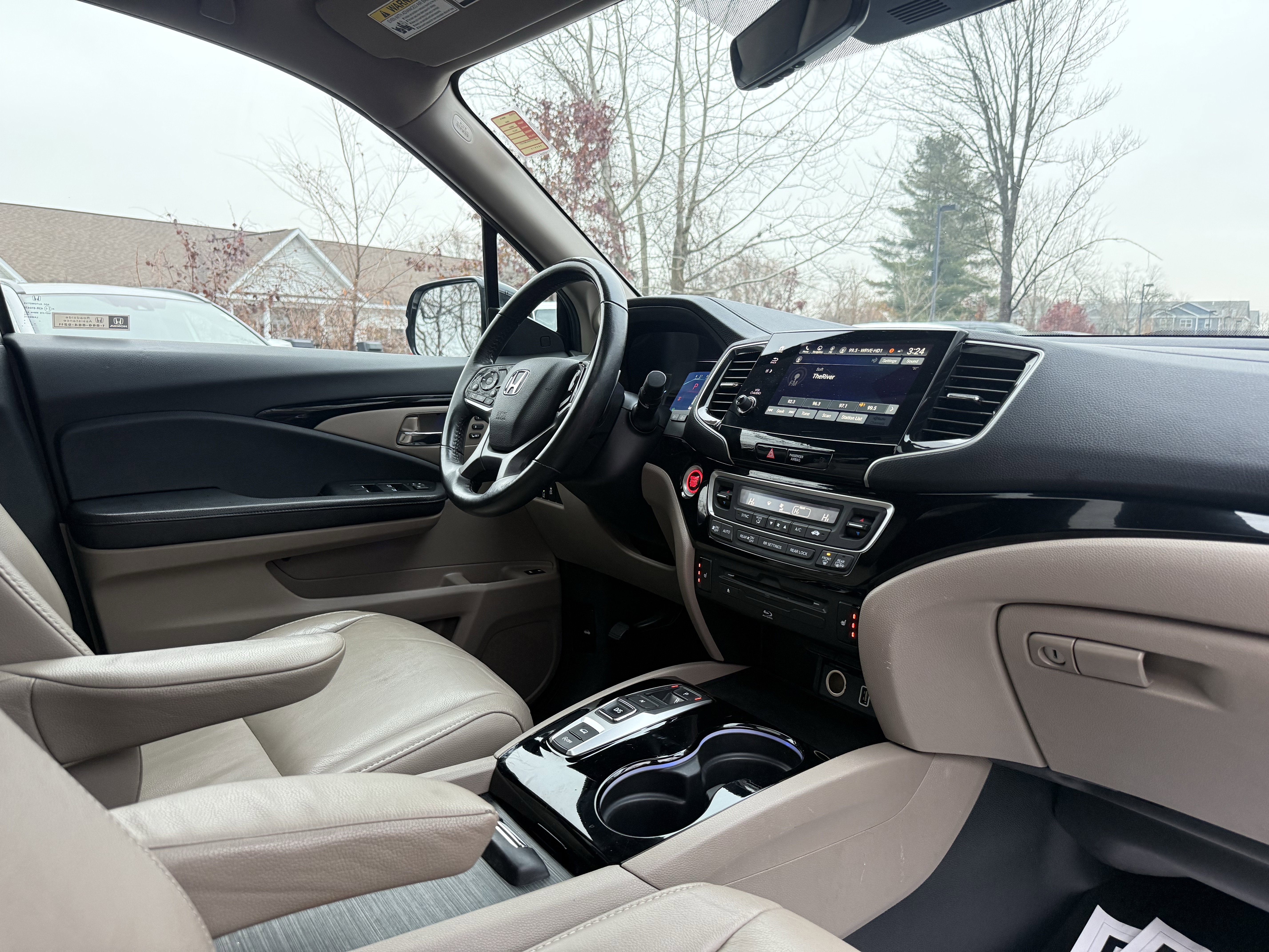 Used 2020 Honda Pilot Touring image 44