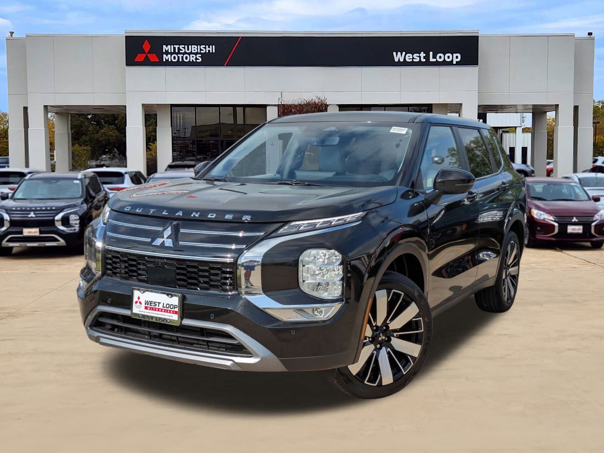 New 2025 Mitsubishi Outlander SE FWD image 1