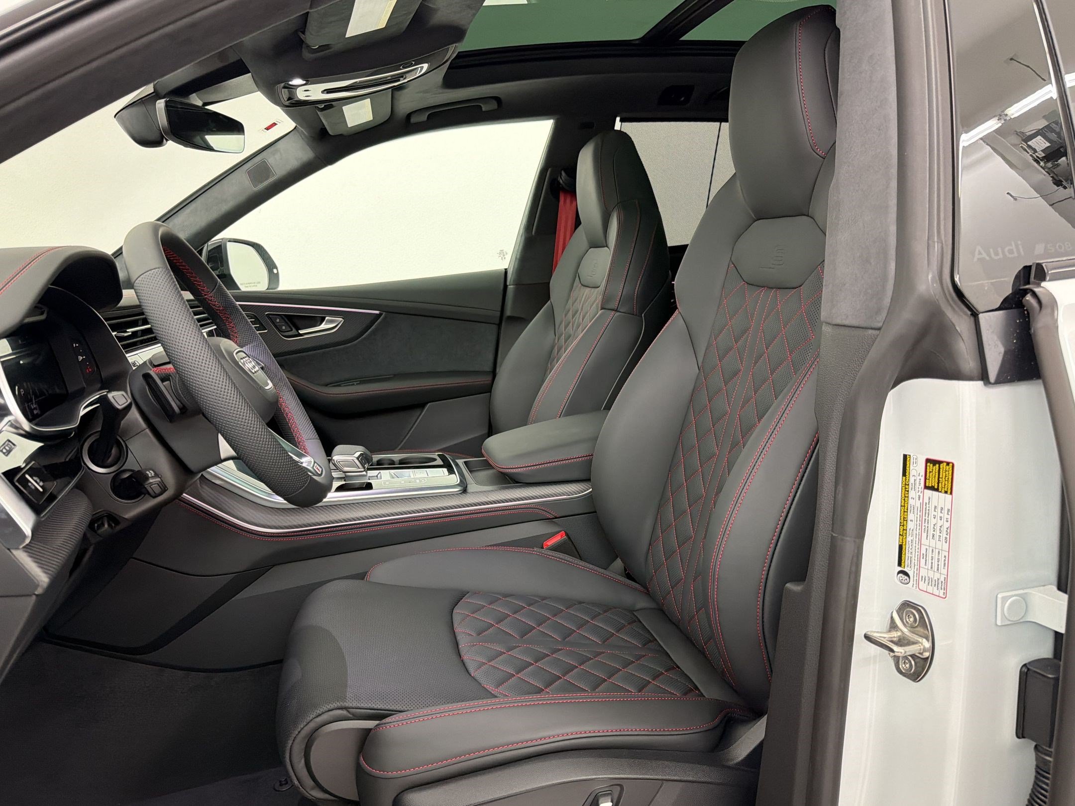 New 2026 Audi SQ8 Prestige AWD/4WD image 5