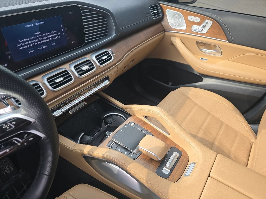 Used 2024 Mercedes-Benz GLS 580 4MATIC image 31