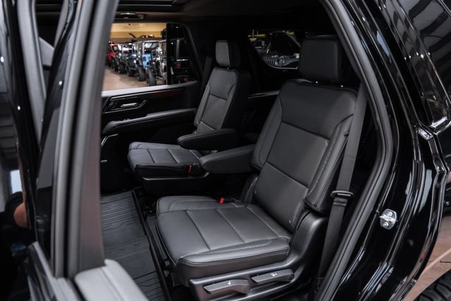 Used 2026 GMC Yukon Denali w/ Sun & Power Step Package AWD/4WD image 70