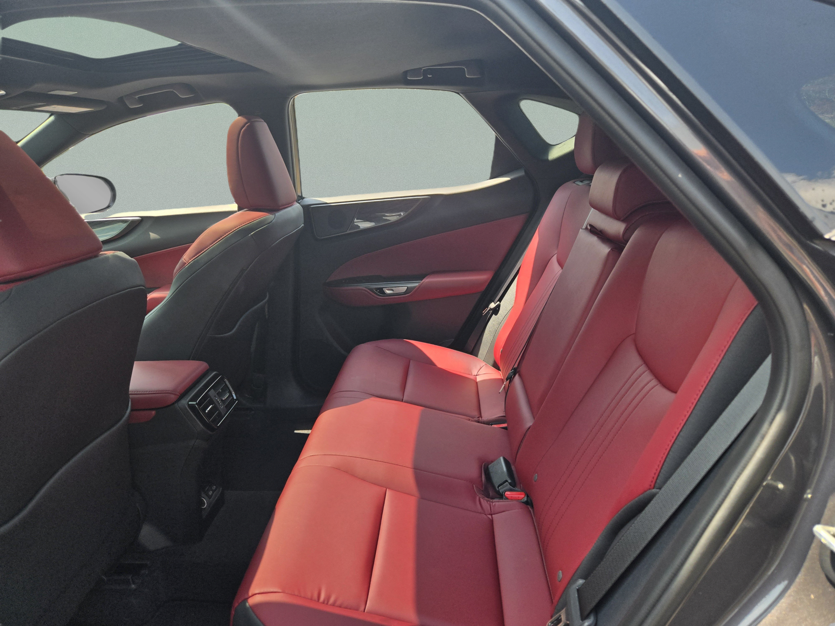 Certified 2025 Lexus NX 250 FWD w/ Accessory Package (Z1) image 21