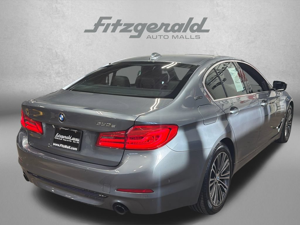Used 2019 BMW 530e xDrive w/ Premium Package AWD/4WD image 7