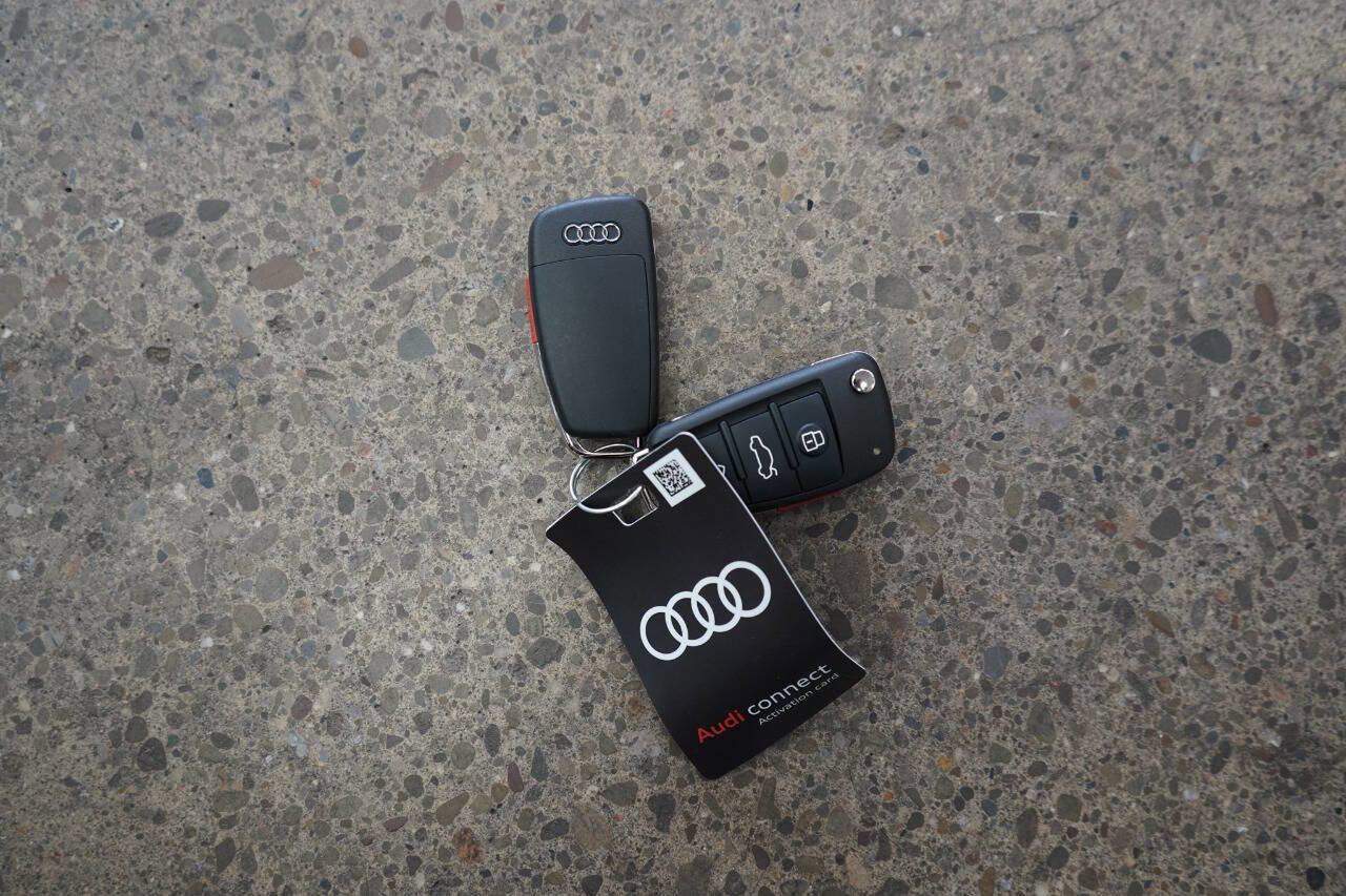 Used 2024 Audi Q3 2.0T Premium Plus w/ Premium Plus Package image 97