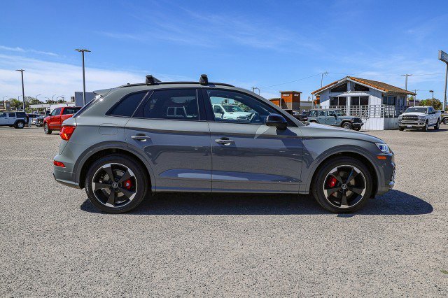 Used 2020 Audi SQ5 Premium Plus w/ Premium Plus Package image 3