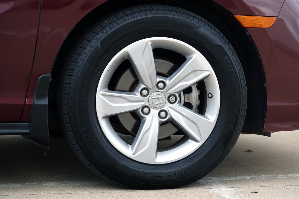 Used 2018 Honda Odyssey EX-L image 31
