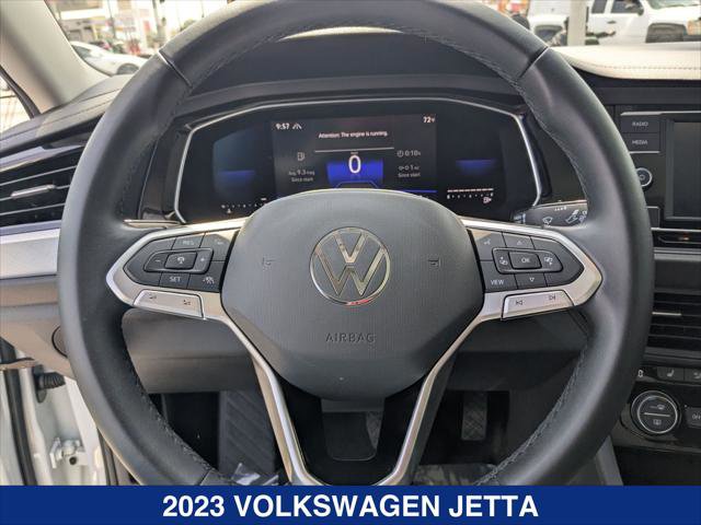 Used 2023 Volkswagen Jetta SE w/ Panoramic Sunroof Package FWD image 13
