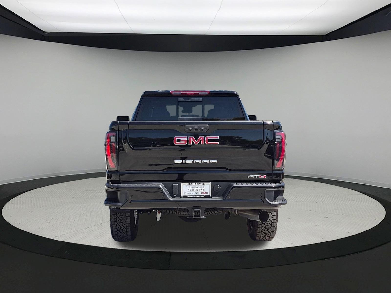 New 2026 GMC Sierra 2500 AT4 w/ AT4 Premium Plus Package AWD/4WD image 4