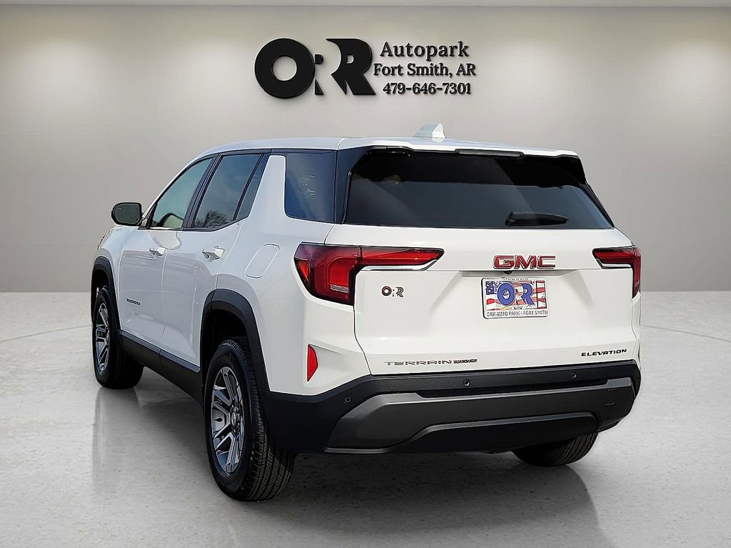 Used 2025 GMC Terrain Elevation image 4