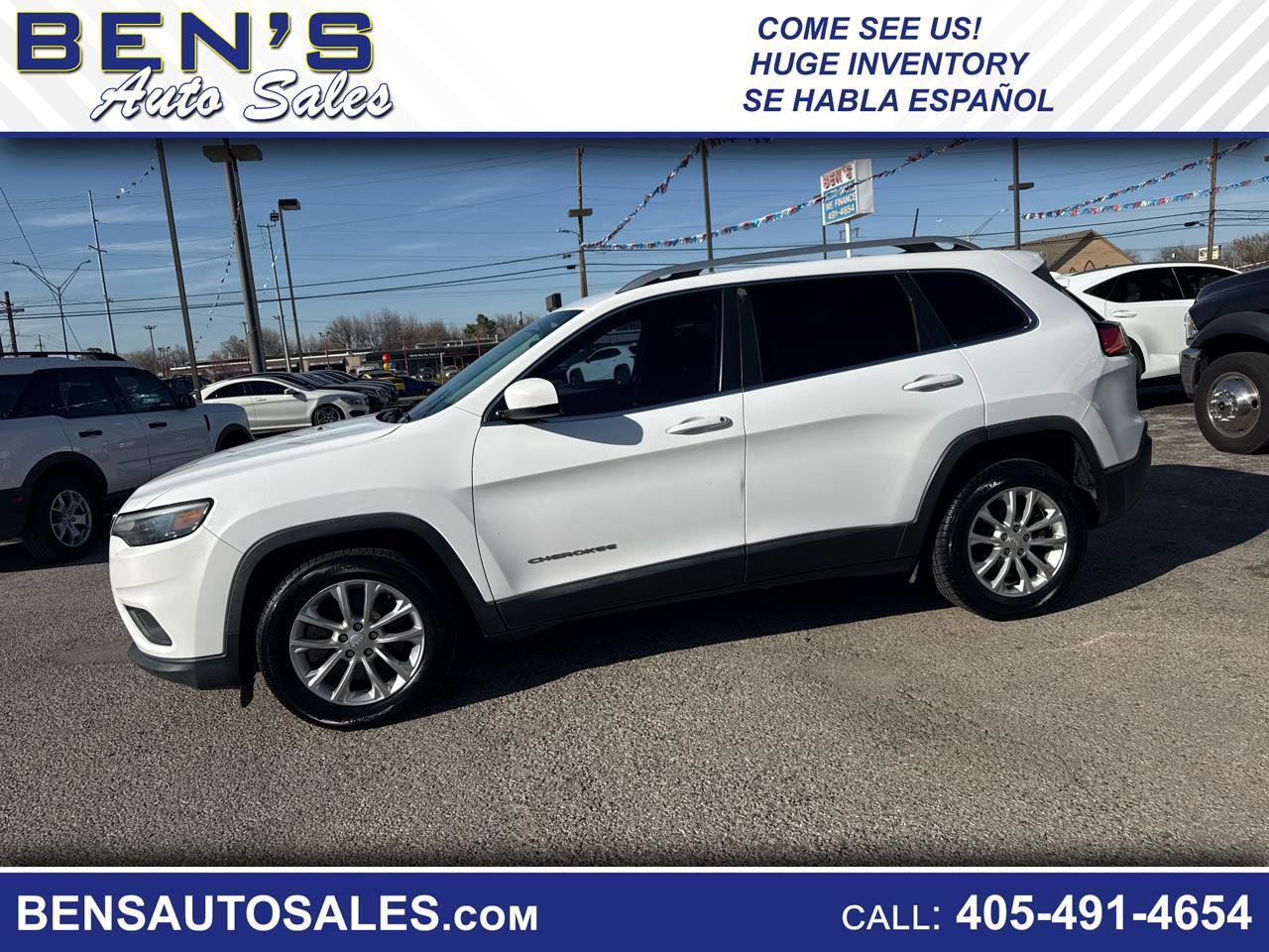 Used 2019 Jeep Cherokee Latitude w/ Popular Appearance Group