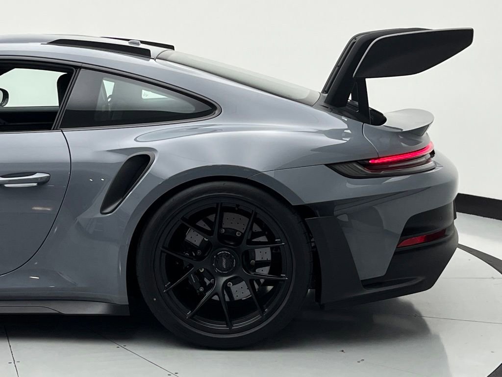 Used 2025 Porsche 911 GT3 RS image 61