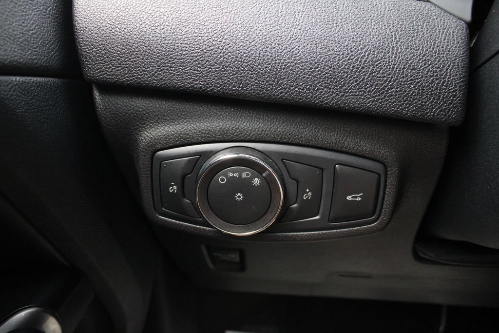 Used 2019 Lincoln MKC Reserve w/ MKC Climate Package AWD/4WD image 10