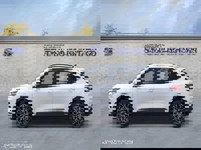 New 2026 Ford Escape SE image 3
