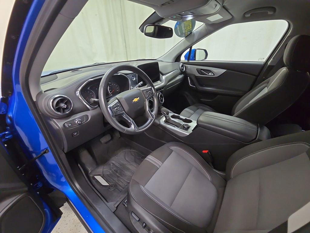 Certified 2024 Chevrolet Blazer LT w/ Convenience Package FWD image 14