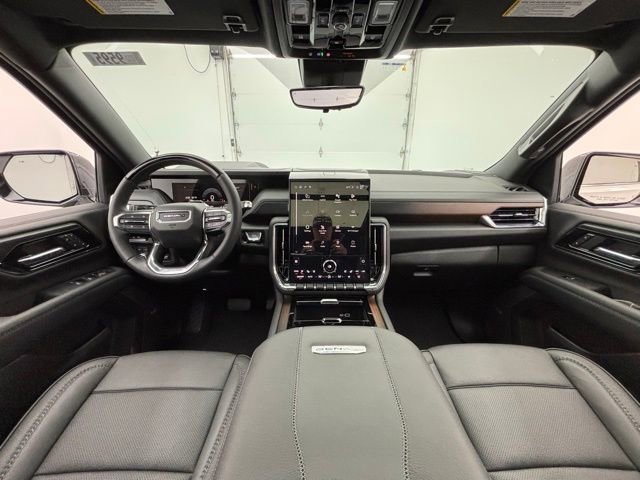 New 2026 GMC Yukon XL Denali w/ Denali Reserve Package image 3