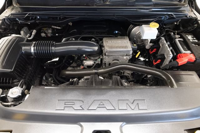 Used 2022 RAM 1500 Big Horn AWD/4WD image 3