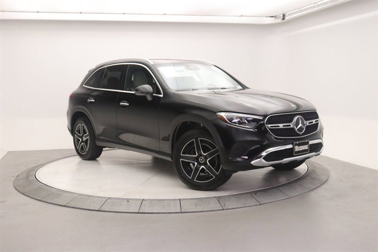 New 2026 Mercedes-Benz GLC 300