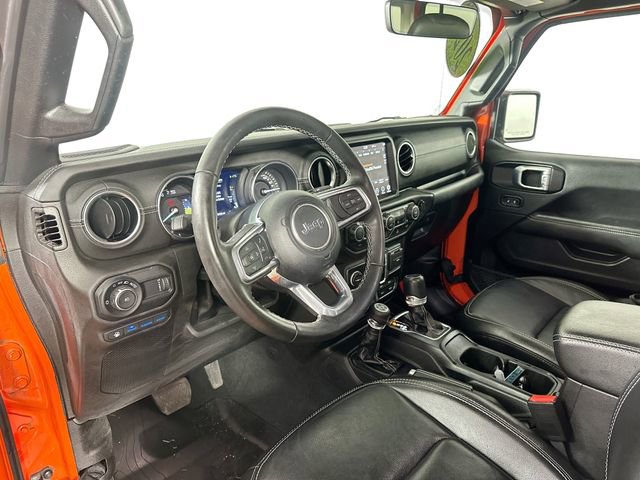 Used 2023 Jeep Wrangler Unlimited Sahara w/ Cold Weather Group AWD/4WD image 20