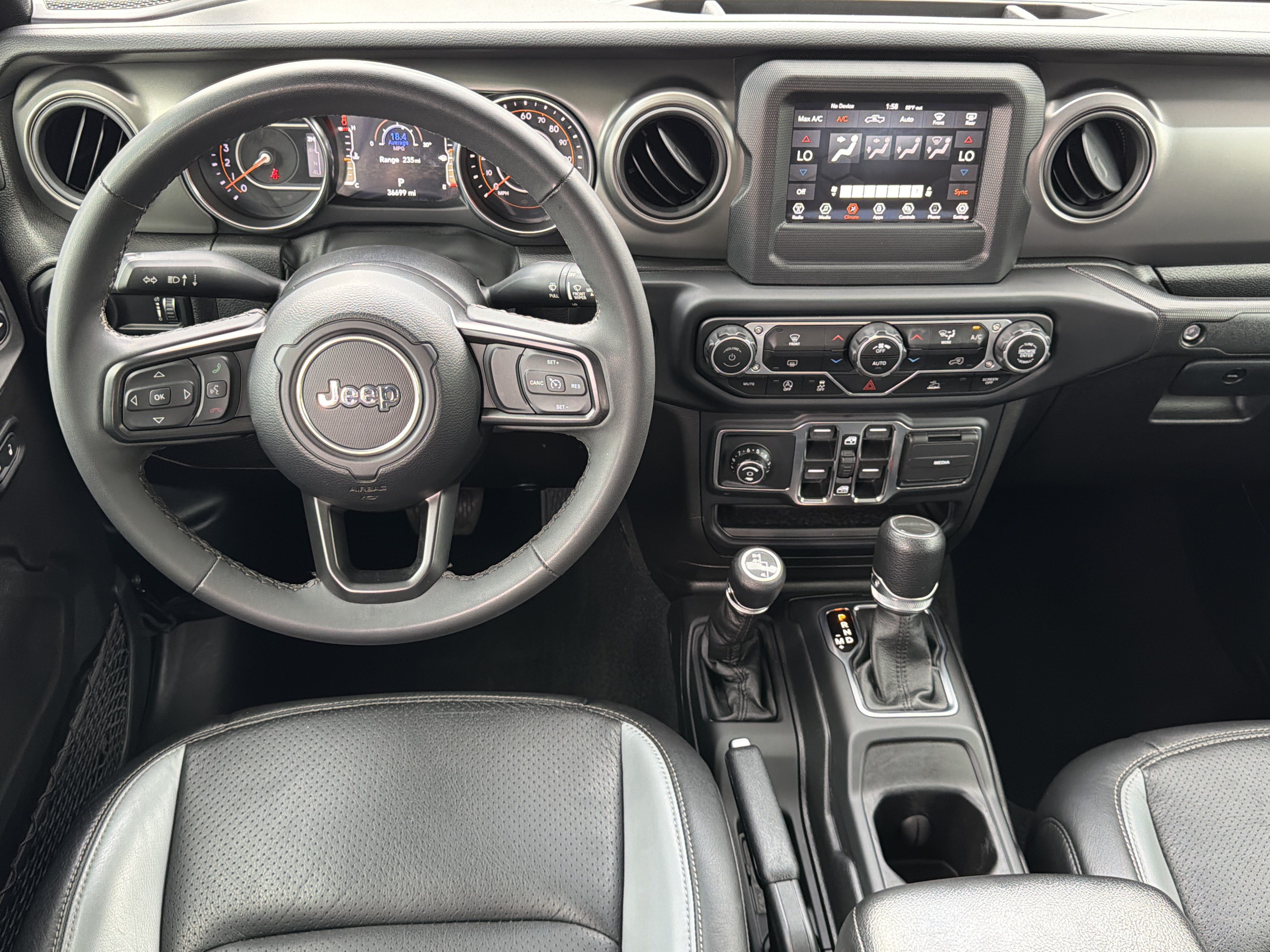 Used 2023 Jeep Gladiator Sport AWD/4WD image 27