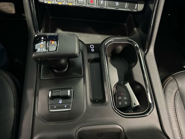 Used 2025 GMC Sierra 1500 AT4 w/ AT4 Preferred Package image 25