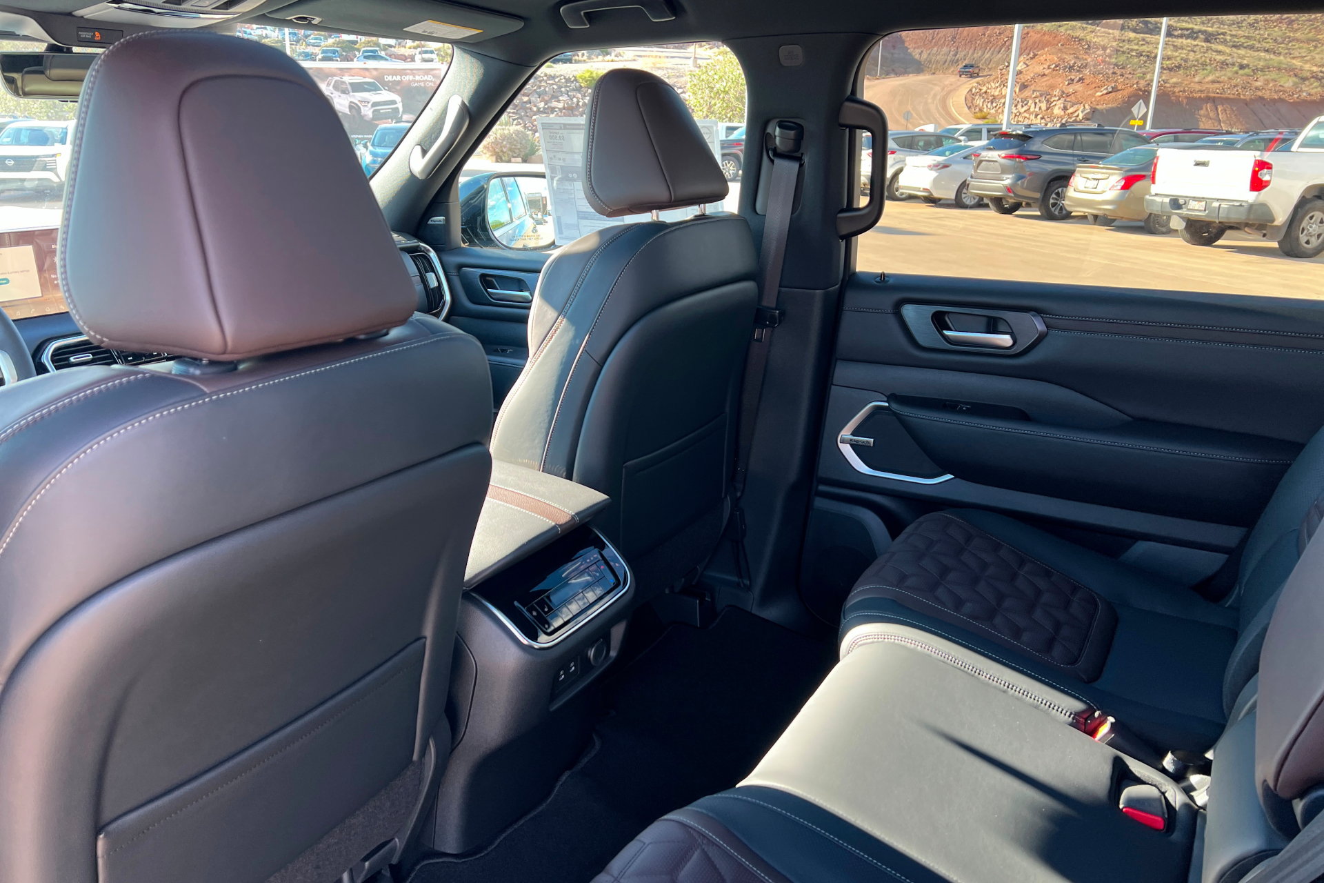 New 2027 Nissan Armada Platinum Reserve AWD/4WD image 19