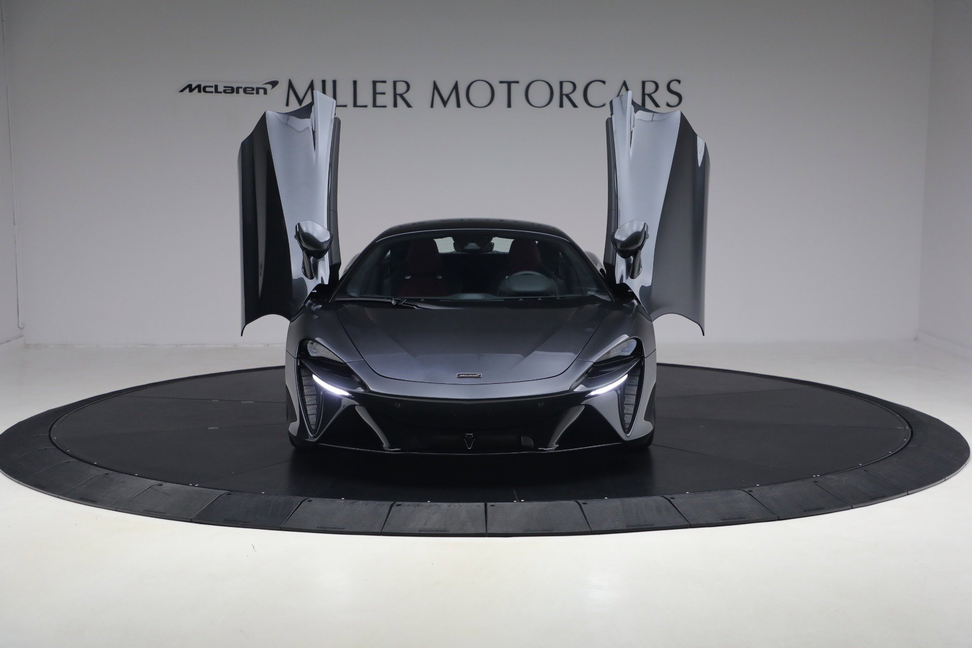 New 2026 McLaren Artura image 13