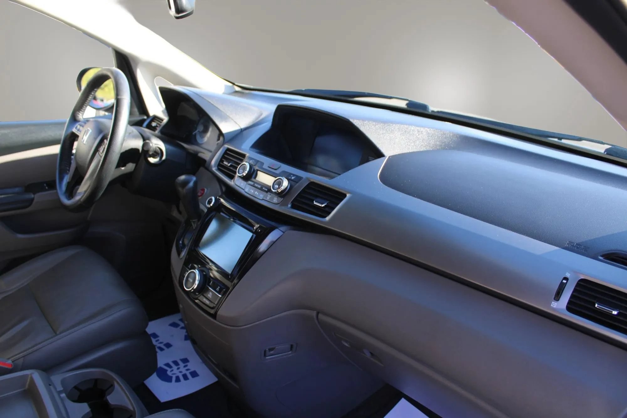 Used 2015 Honda Odyssey EX-L image 21