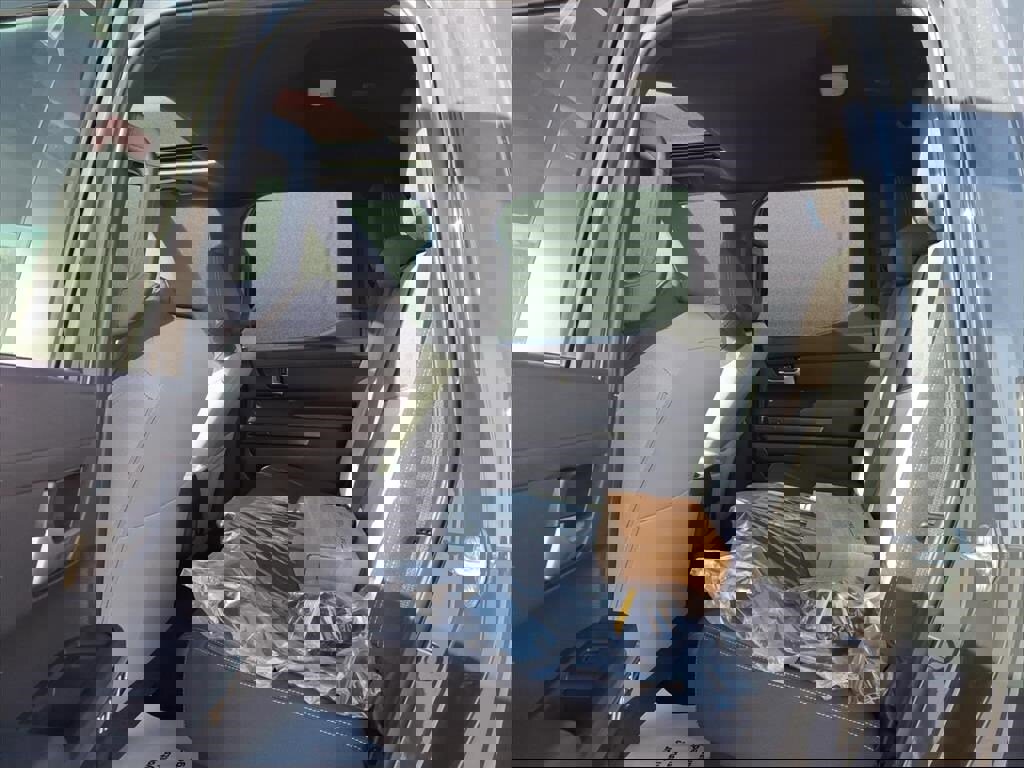 New 2025 Toyota Tacoma TRD Off-Road image 9