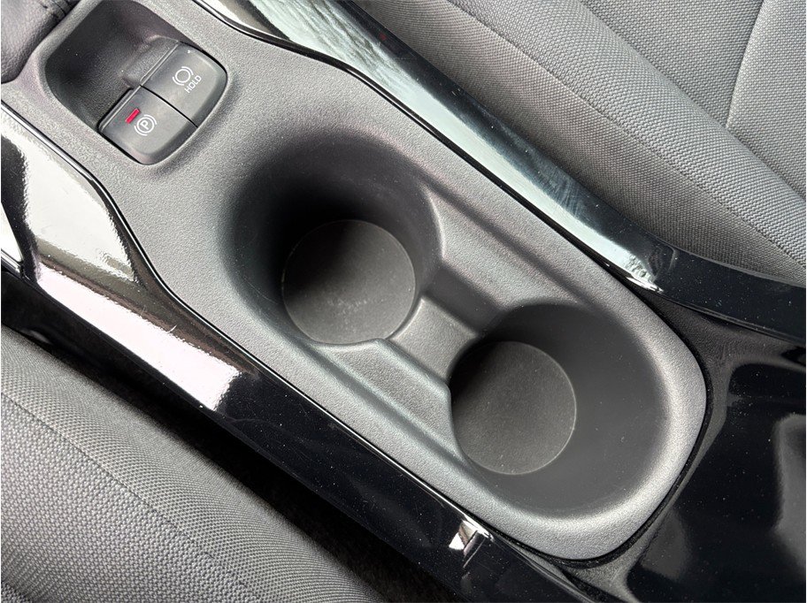Used 2022 Toyota Corolla LE image 25