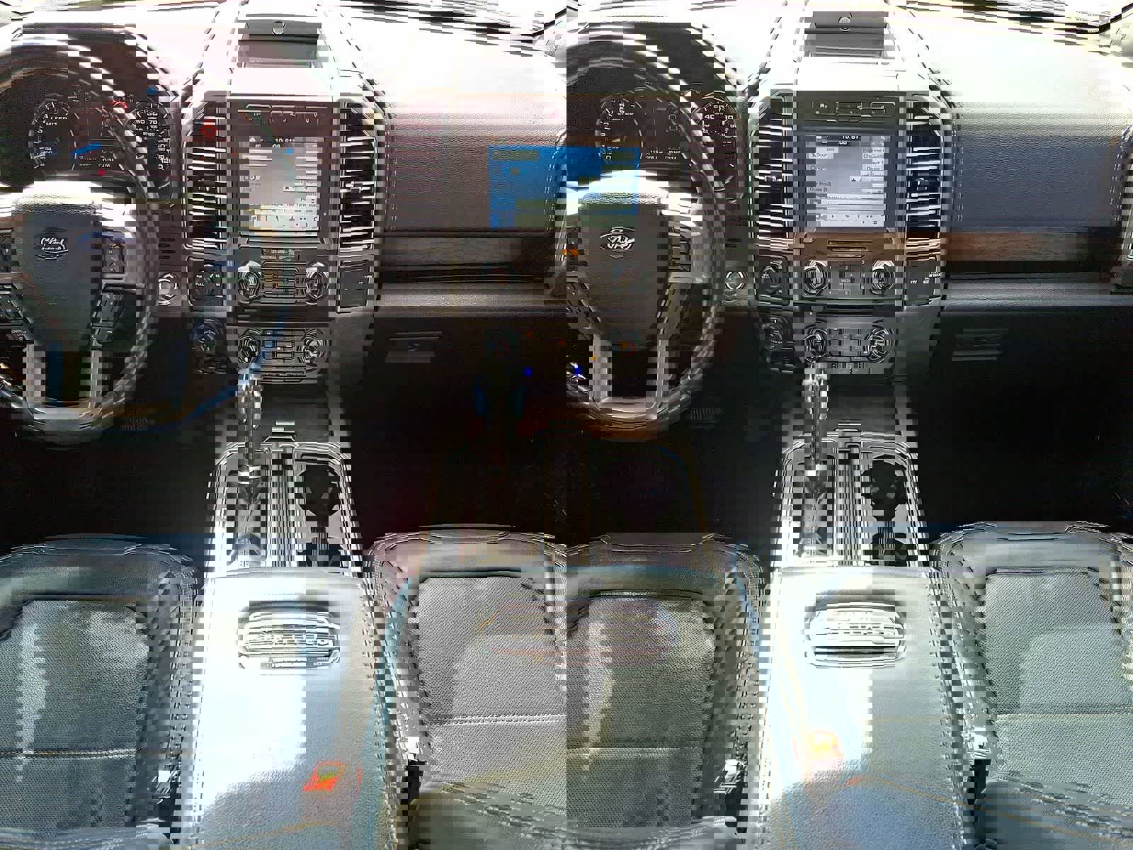 Used 2018 Ford F150 Limited w/ Trailer Tow Package image 27