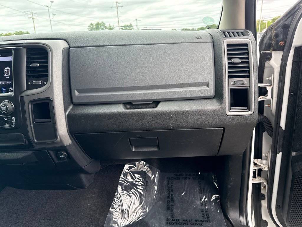 Certified 2018 RAM 1500 Express AWD/4WD image 26