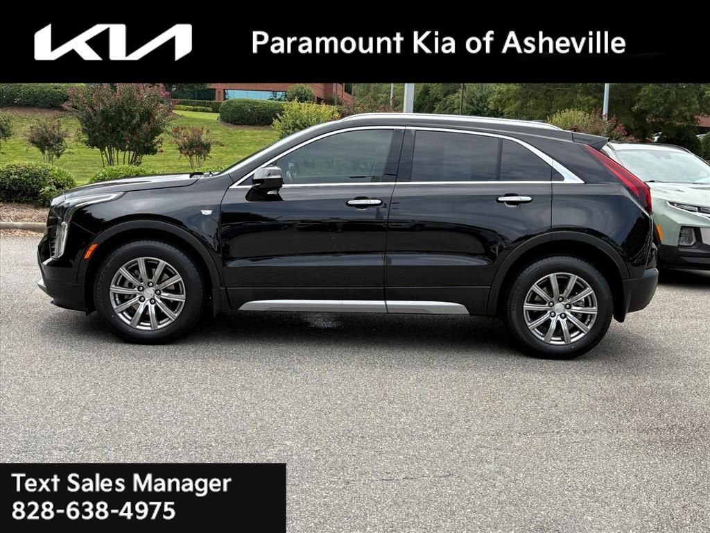 Used 2021 Cadillac XT4 Premium Luxury FWD image 3