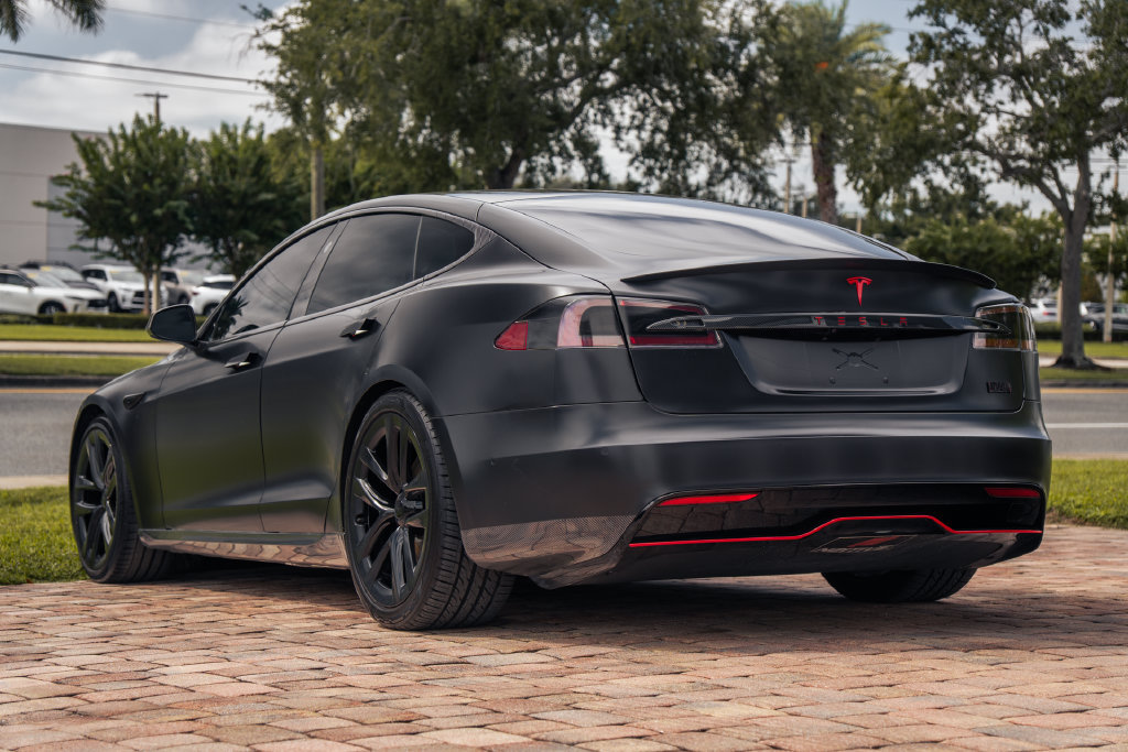 Used 2021 Tesla Model S Plaid AWD/4WD image 3