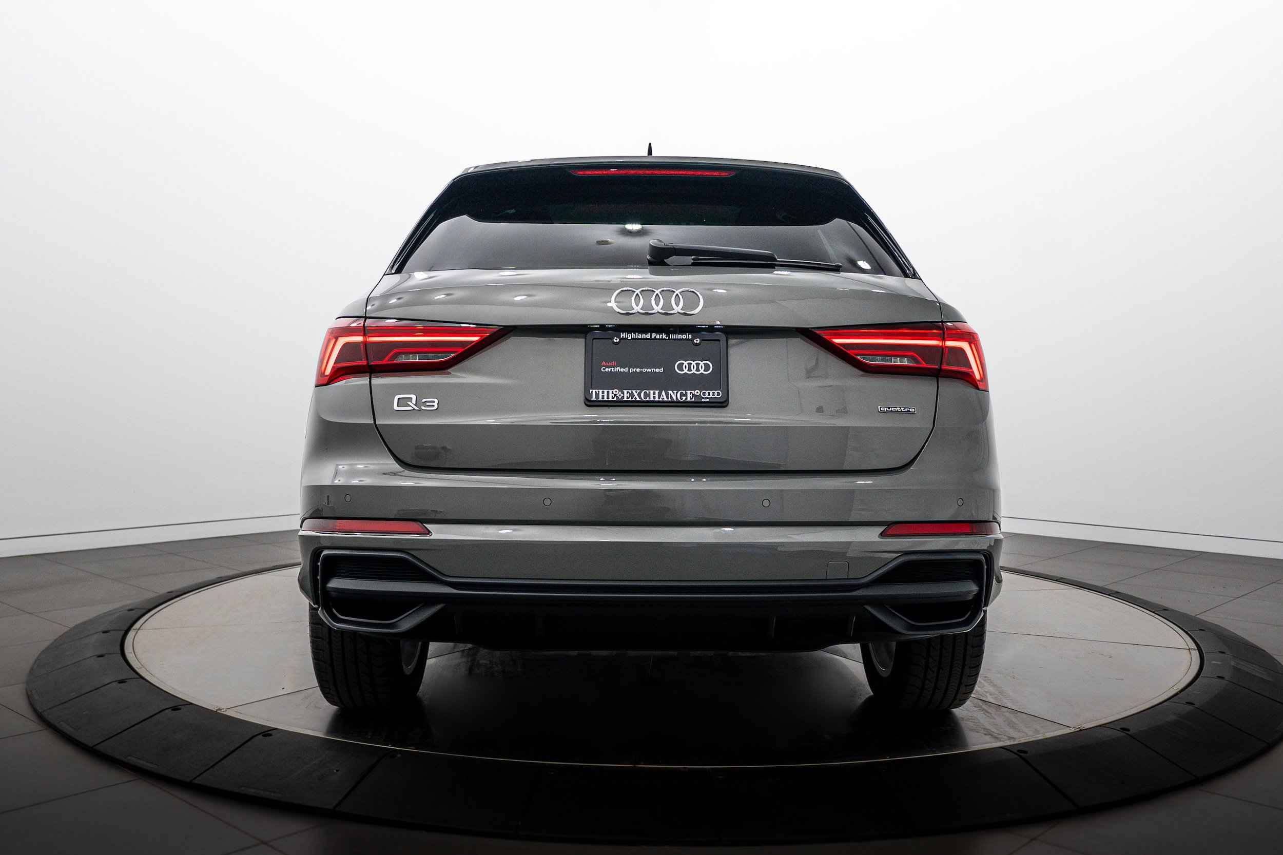 Certified 2023 Audi Q3 2.0T Premium Plus w/ Premium Plus Package AWD/4WD image 20