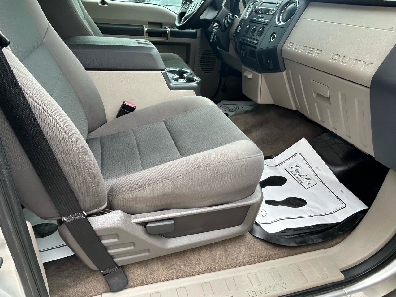 Used 2010 Ford F250 XLT AWD/4WD image 12