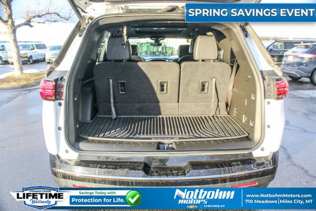 Used 2023 Chevrolet Traverse Premier w/ Redline Edition image 11