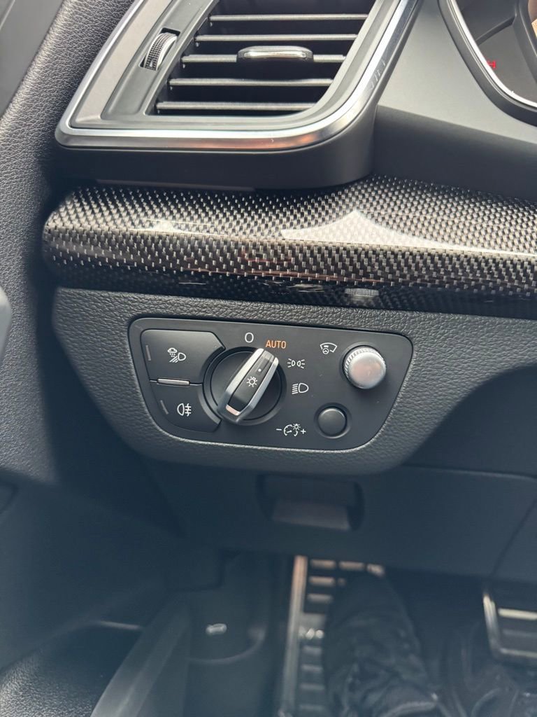 Used 2019 Audi SQ5 Prestige image 14