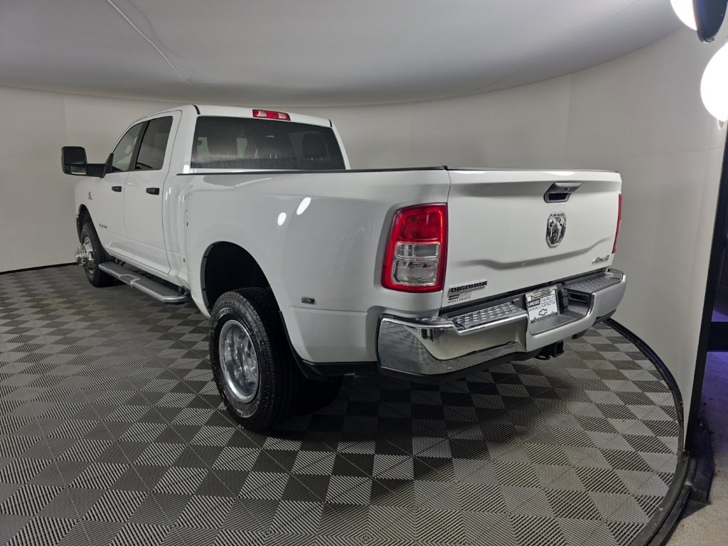 Used 2024 RAM 3500 Big Horn image 3