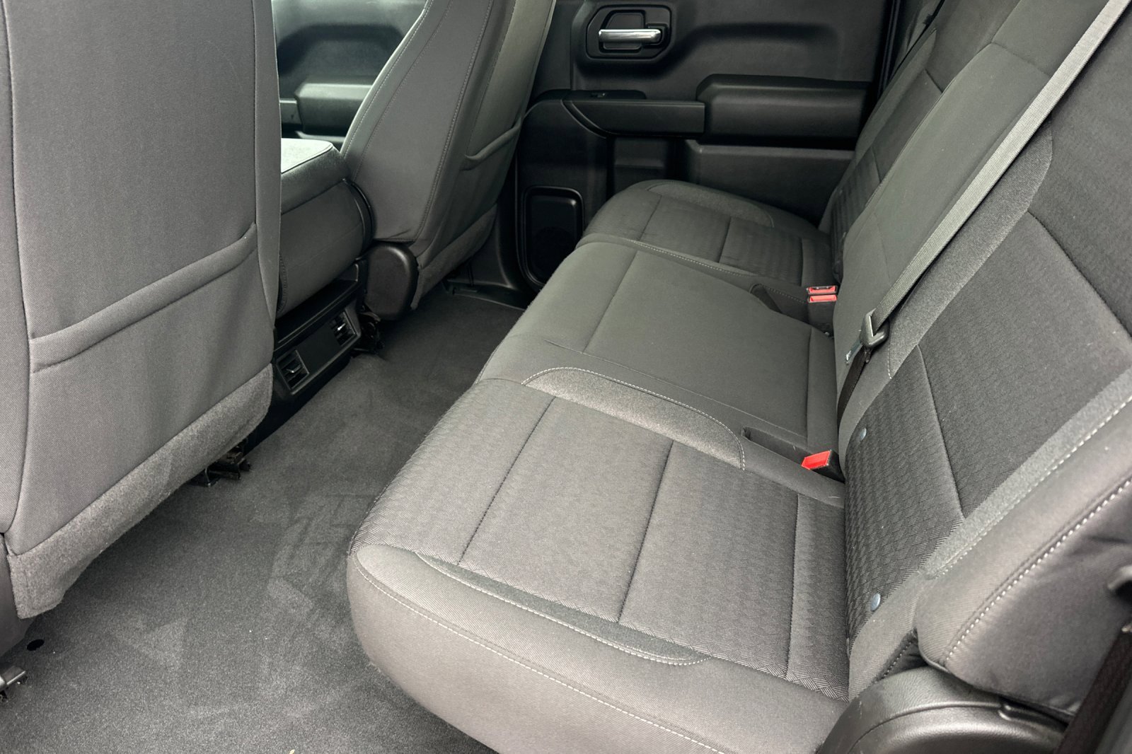 Used 2022 Chevrolet Silverado 1500 Custom image 12