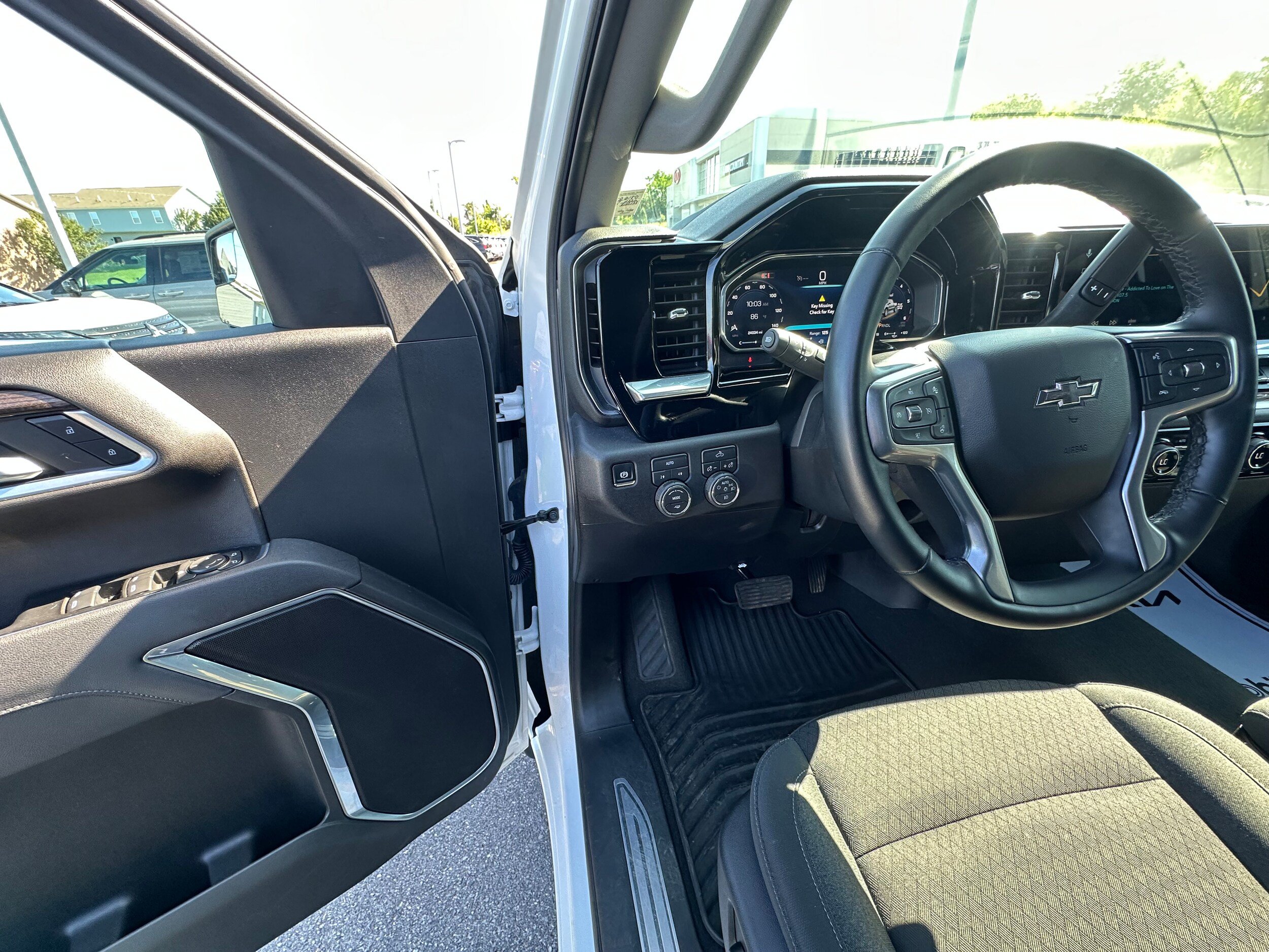 Used 2026 Chevrolet Silverado 1500 RST AWD/4WD image 23