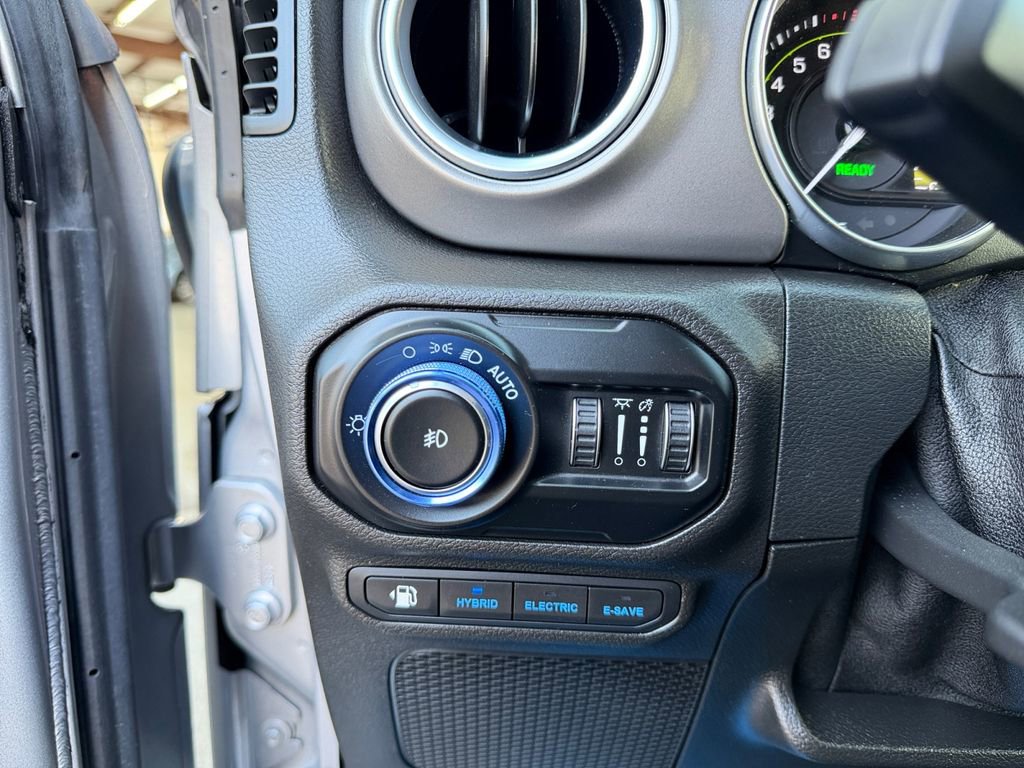 Used 2021 Jeep Wrangler Unlimited Rubicon 4xe image 48