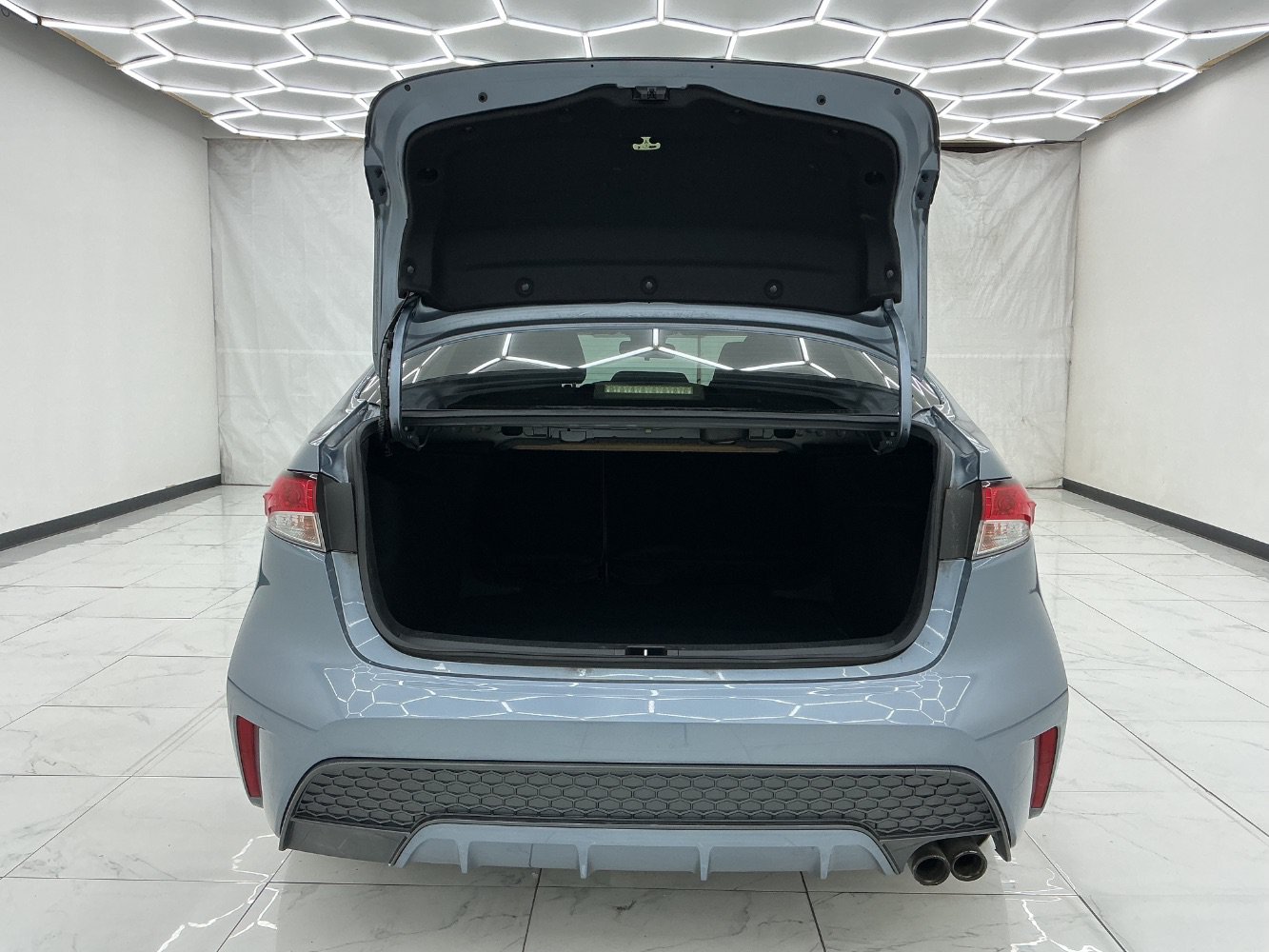 Used 2020 Toyota Corolla SE FWD image 42