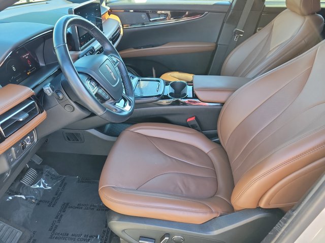 Used 2022 Lincoln Nautilus Reserve image 12