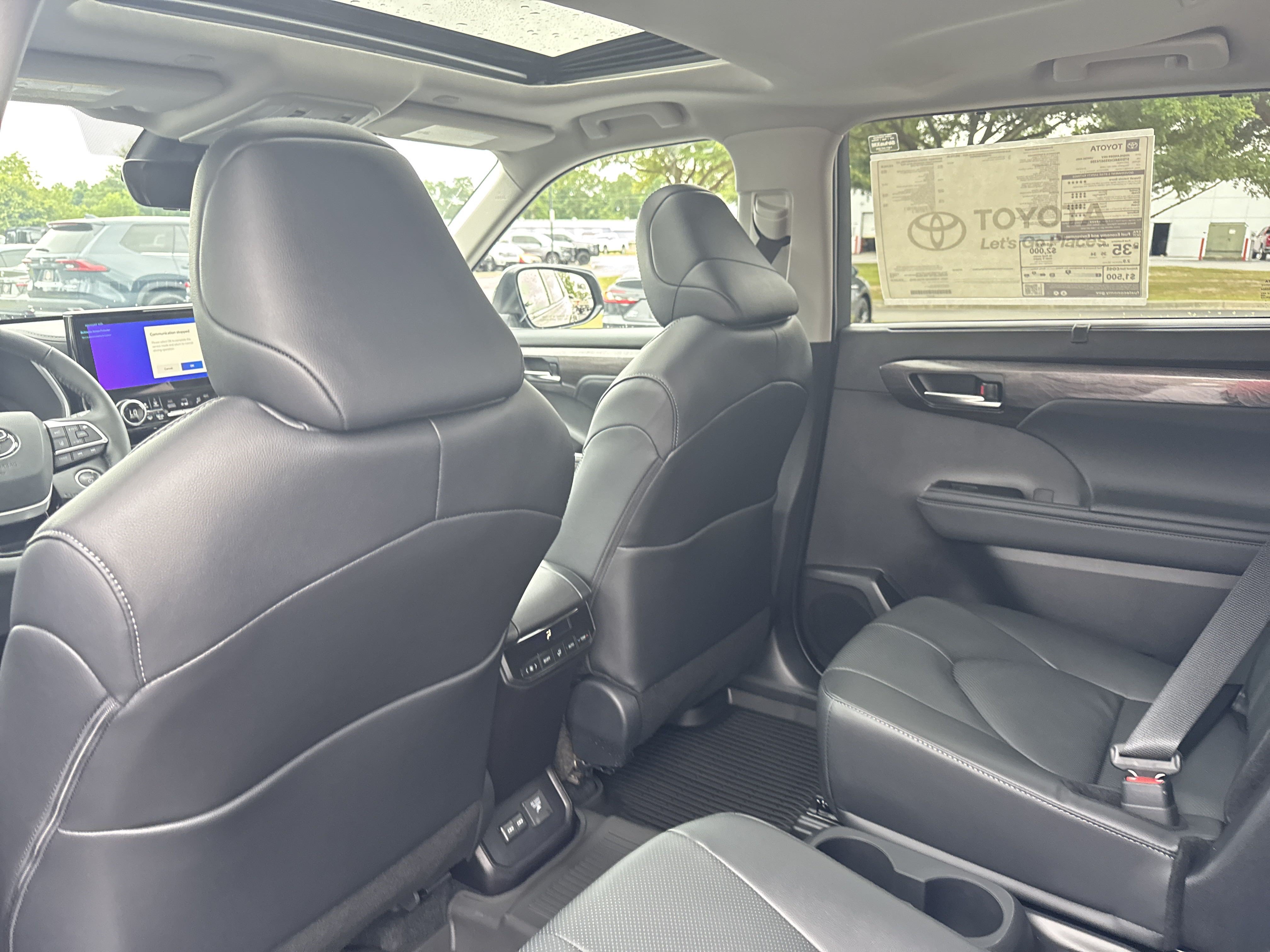 New 2025 Toyota Highlander Limited AWD/4WD image 26