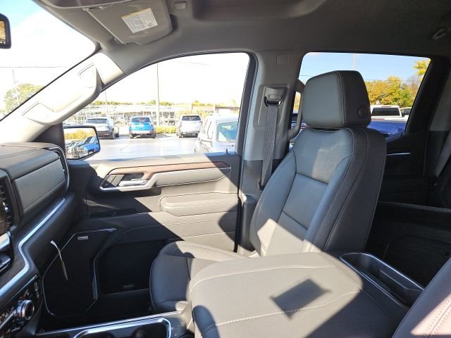 New 2026 GMC Sierra 1500 SLT w/ SLT Premium Package image 30