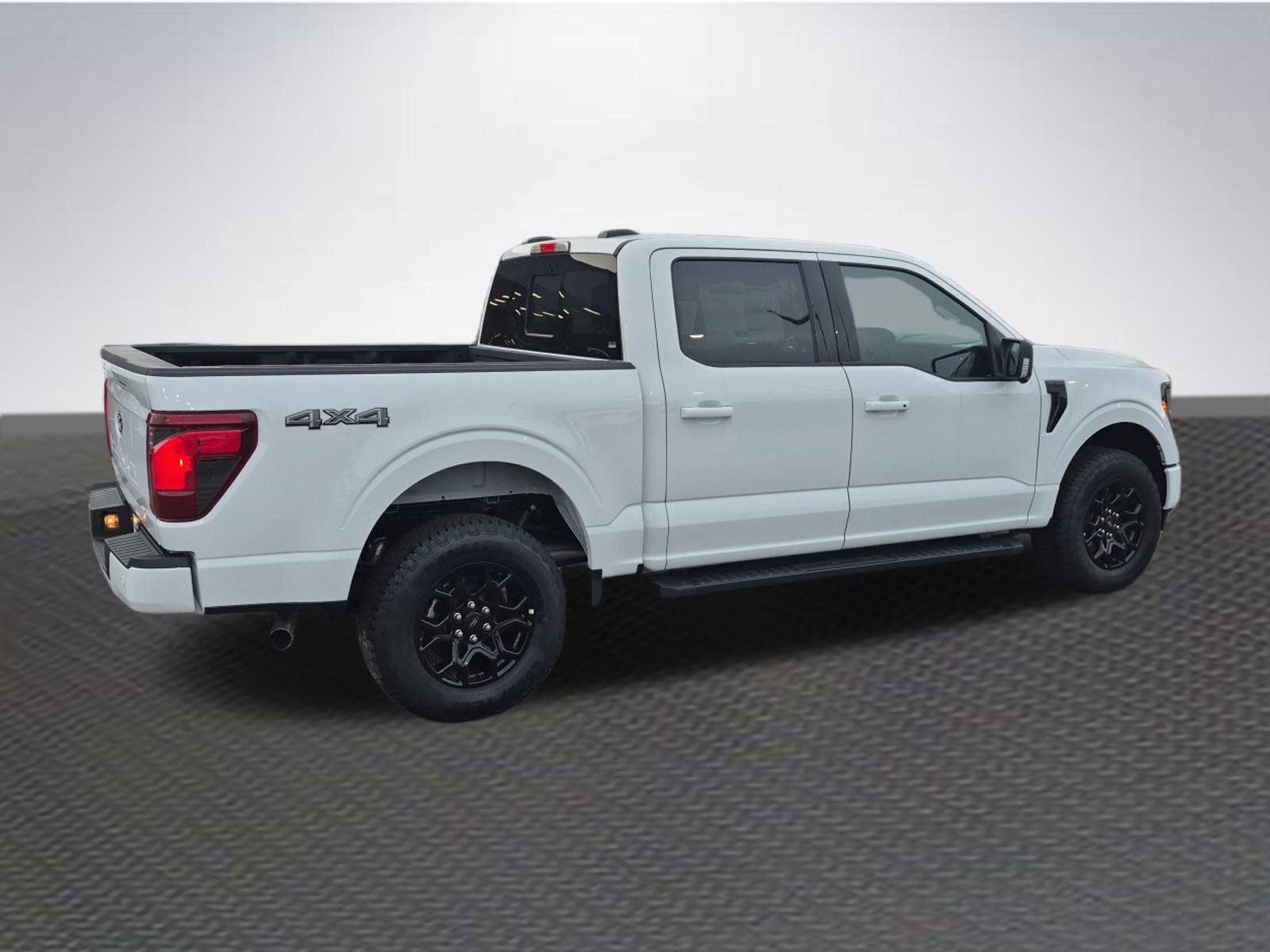 New 2026 Ford F150 XLT w/ Equipment Group 302A MID image 4