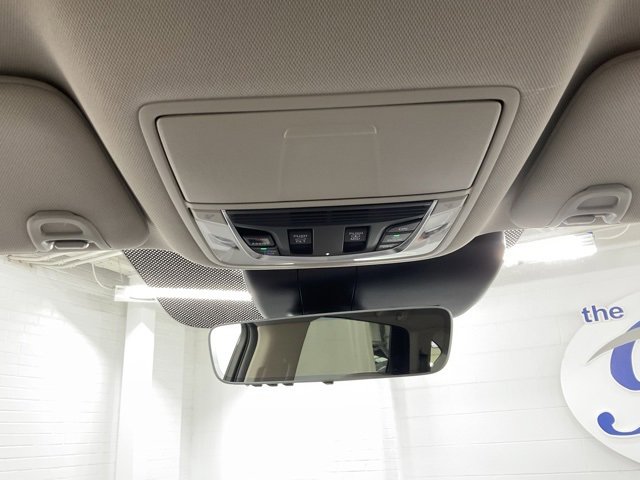 Used 2025 Acura RDX w/ Technology Package image 30