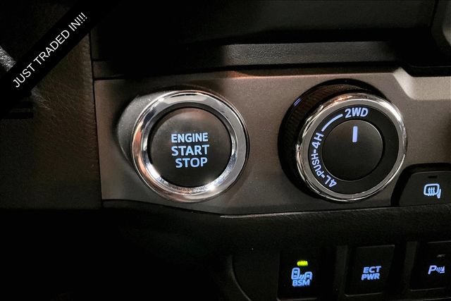 Used 2021 Toyota Tacoma TRD Off-Road w/ Technology Package AWD/4WD image 16